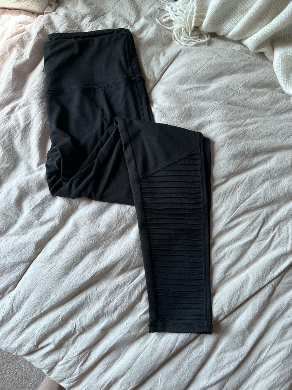 Whisper Black Moto Ribbed-Panel Leggings